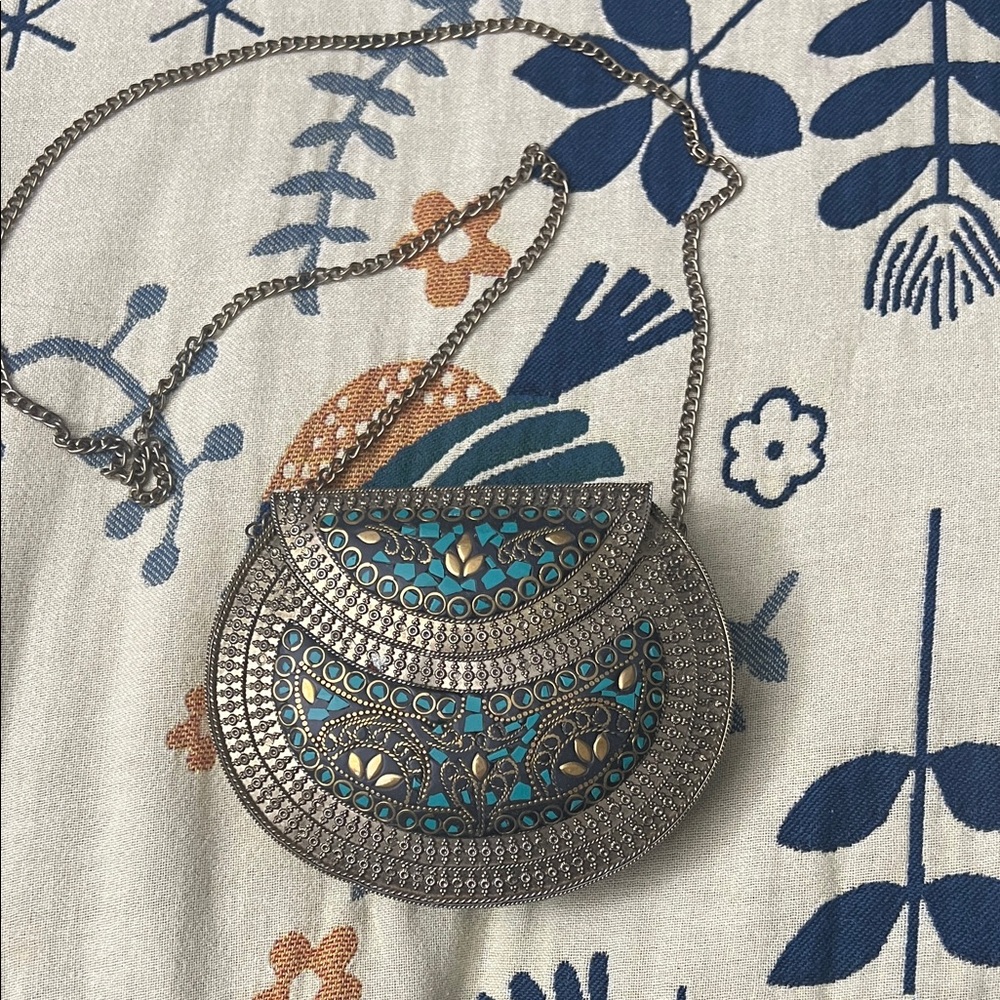 Chic Silver and Blue Crossbody Bag